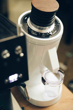 Load image into Gallery viewer, Turin DF83 v3 Single Dose Grinder