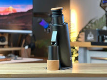 Load image into Gallery viewer, OPEN BOX Turin DF64V Grinder - Variable Speed Single Dose Grinder