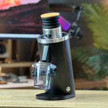 Load image into Gallery viewer, Turin DF54 - 220V - Single Dose Flat Burr Grinder (220V with EU Plug)