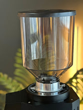 Load image into Gallery viewer, Turin ZF83 Commercial Espresso Grinder