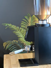 Load image into Gallery viewer, Turin ZF83 Commercial Espresso Grinder
