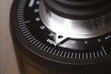 Load image into Gallery viewer, Turin DF83 v3 Single Dose Grinder