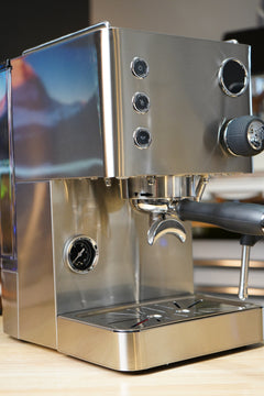 Turin Legato V2 — stainless drip tray and brew group