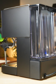 Turin Legato V2 — black side panel and reservoir