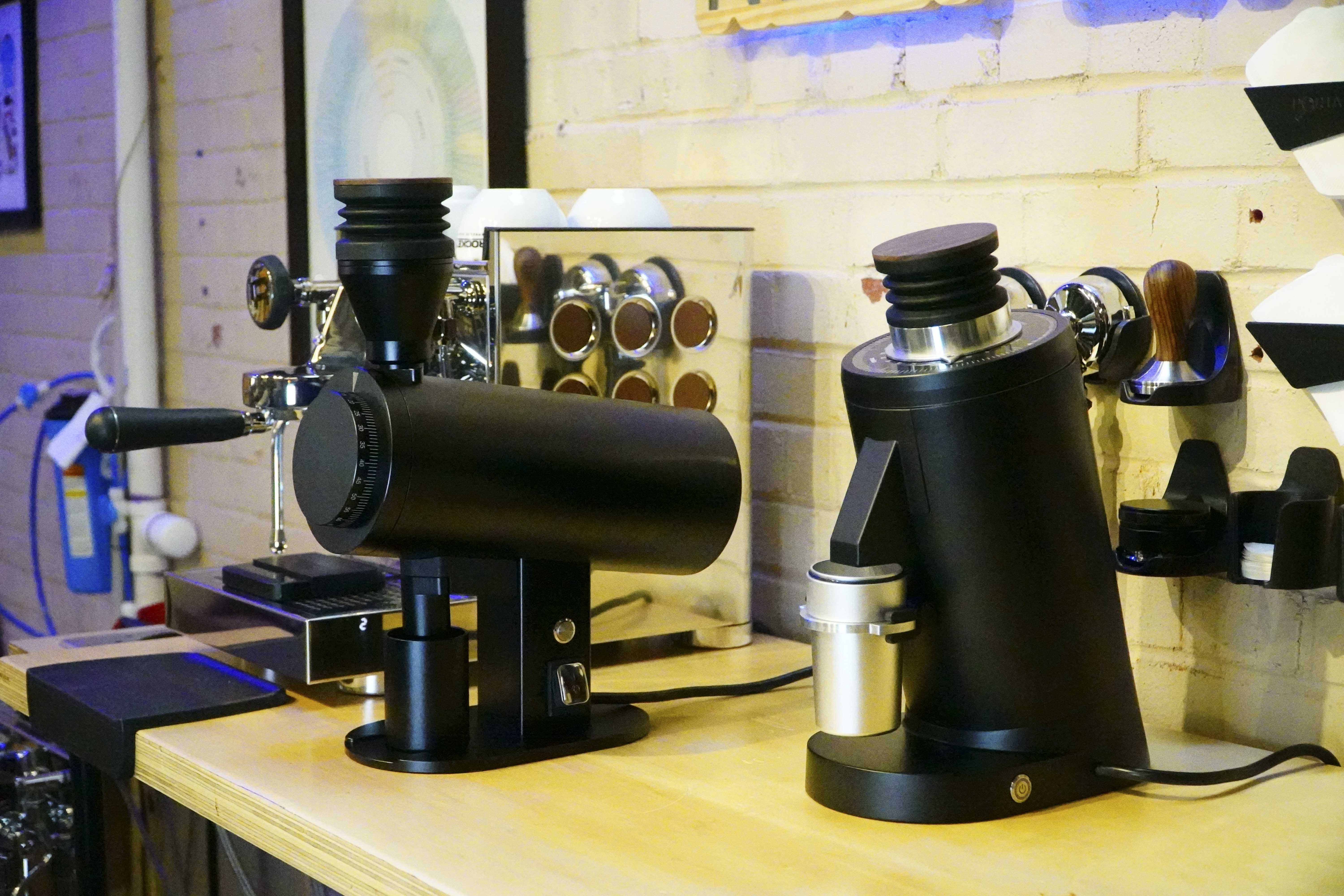 Turin DF83V V3 Variable-Speed 83mm Coffee Grinder – Turin Grinders
