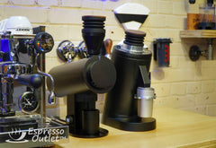 Turin DF83V — black DF83V beside silver grinder